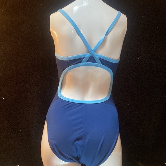 Speedo - Picture 2 of 3